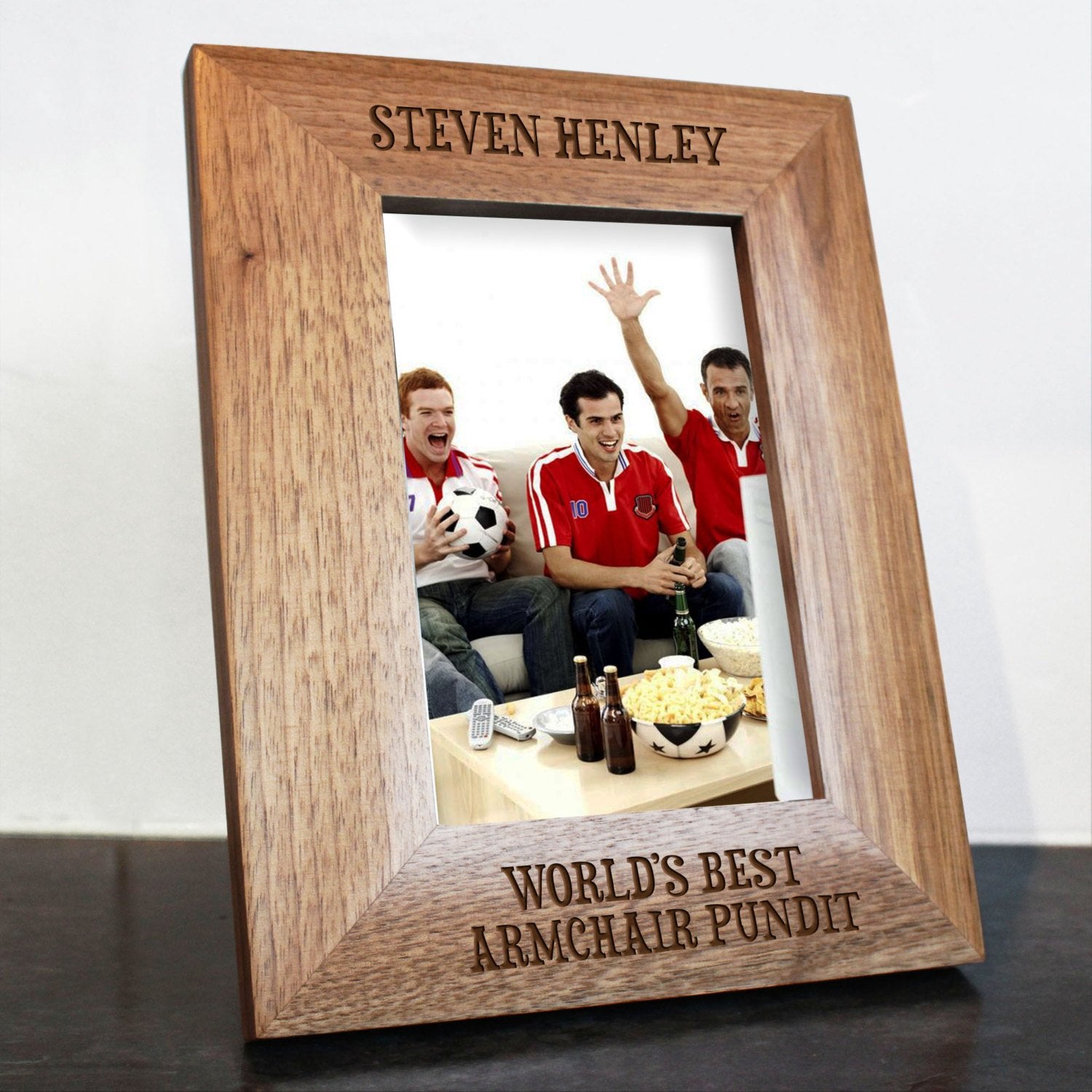 Worlds Greatest Armchair Pundit Engraved Photo Frame - treat-republic