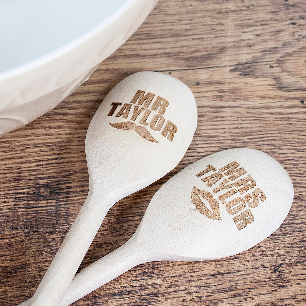 Mr & Mrs Wooden Spoons - treat-republic
