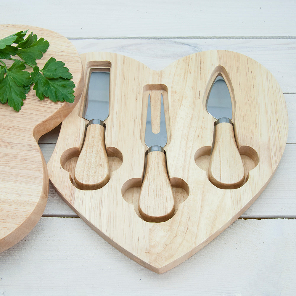Romantic Brackets Heart Cheese Board - treat-republic