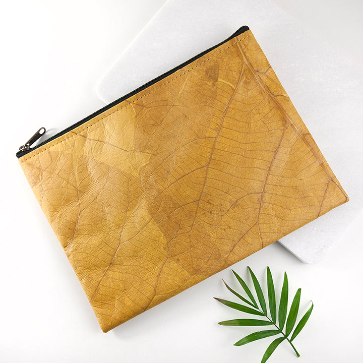 Bags in Leaf Leather