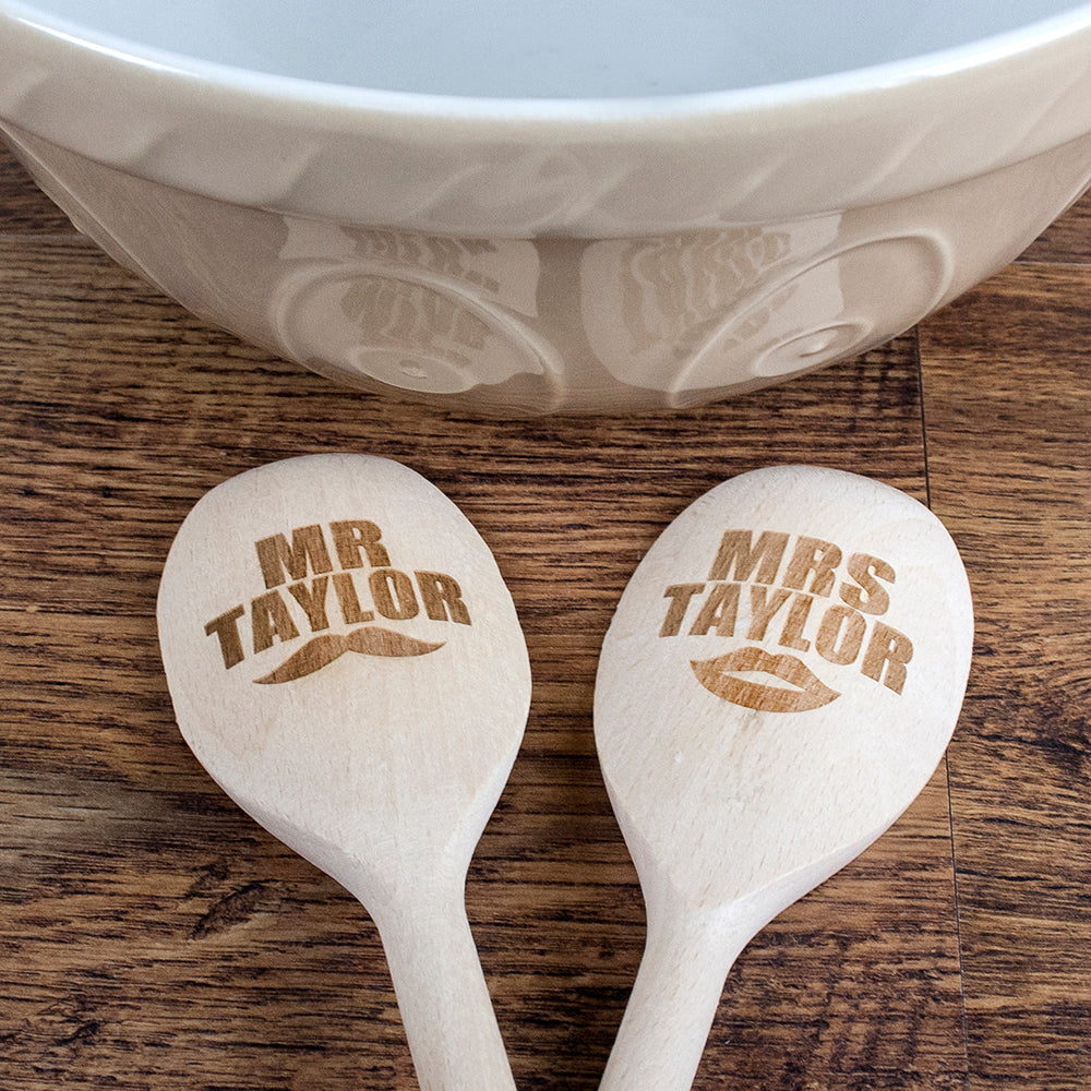 Mr & Mrs Wooden Spoons - treat-republic